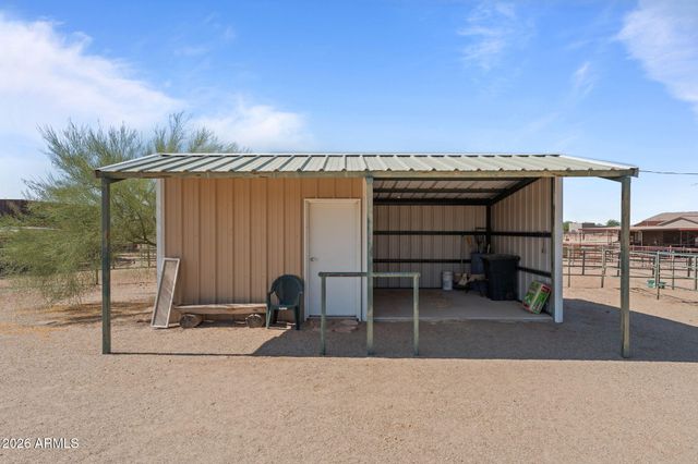 21223 W RESTIN Road, Wittmann, AZ 85361