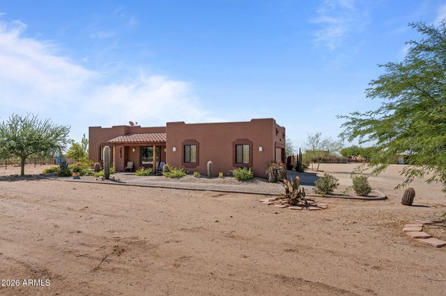 21223 W RESTIN Road, Wittmann, AZ 85361