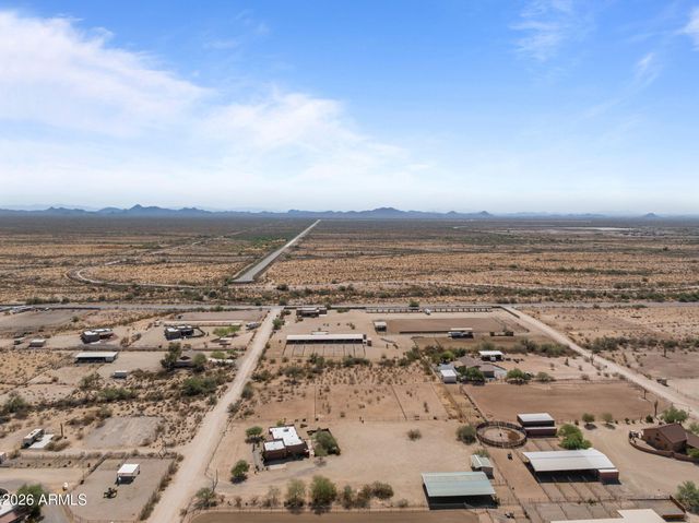 21223 W RESTIN Road, Wittmann, AZ 85361