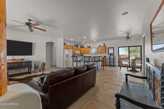21223 W RESTIN Road, Wittmann, AZ 85361