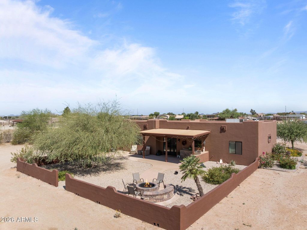 21223 W RESTIN Road, Wittmann, AZ 85361 — photo 5