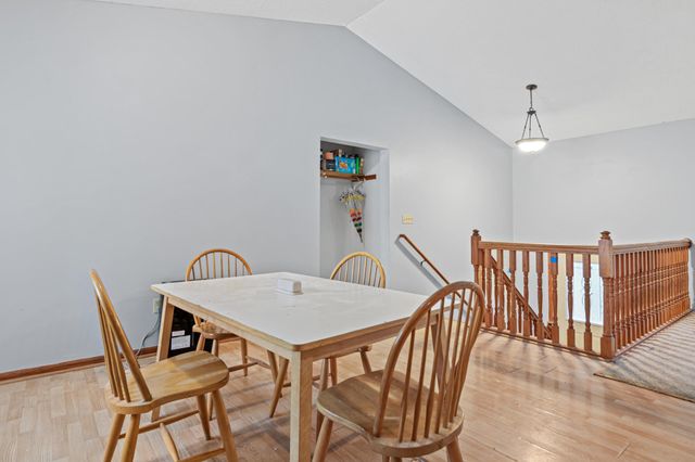 1027 White Bear Avenue N, Saint Paul, MN 55106