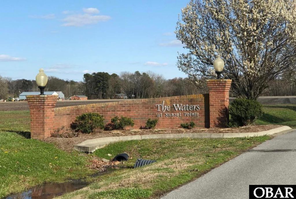 Image 7 of property listing at 401 Pointe Vista Drive Lot 1, Elizabeth City, NC 27909