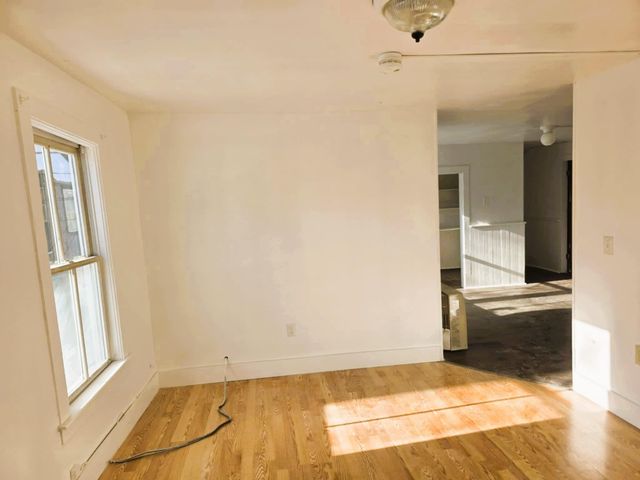 5 Reynolds Drive, Brattleboro, VT 05301