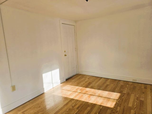 5 Reynolds Drive, Brattleboro, VT 05301