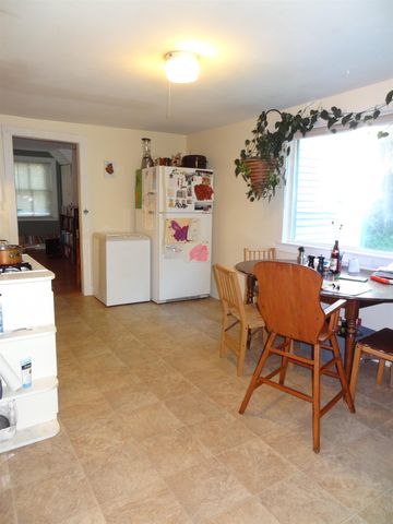 5 Reynolds Drive, Brattleboro, VT 05301