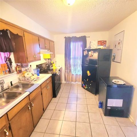 220 Sinclair Avenue, Mobile, AL 36610