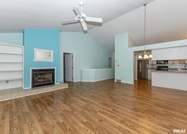 473 44TH Avenue Court, East Moline, IL 61244