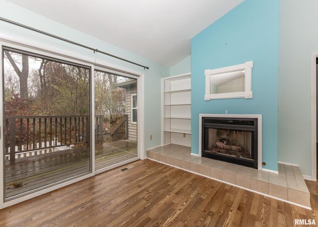 473 44TH Avenue Court, East Moline, IL 61244