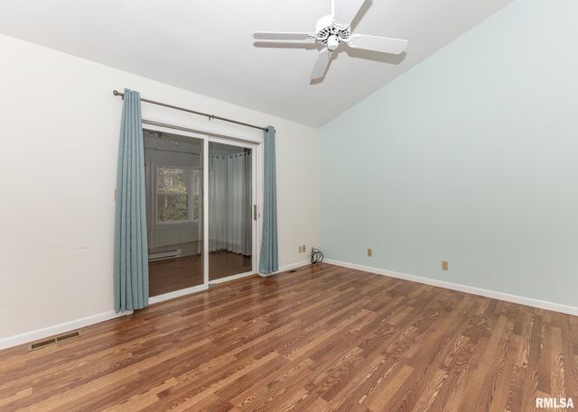 473 44TH Avenue Court, East Moline, IL 61244