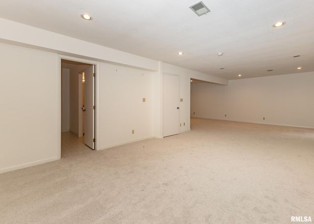 473 44TH Avenue Court, East Moline, IL 61244