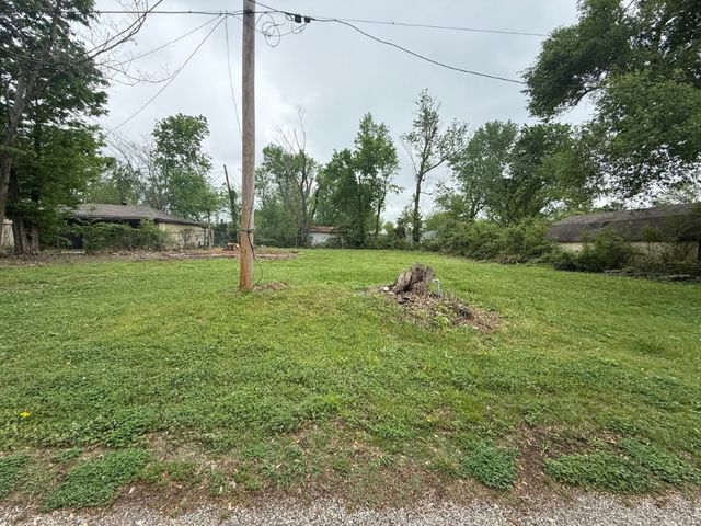 303 E Easy Street, Rogers, AR 72756