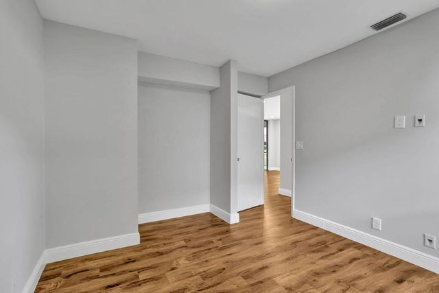 4771 NW 22nd Street 42121, Coconut Creek, FL 33063