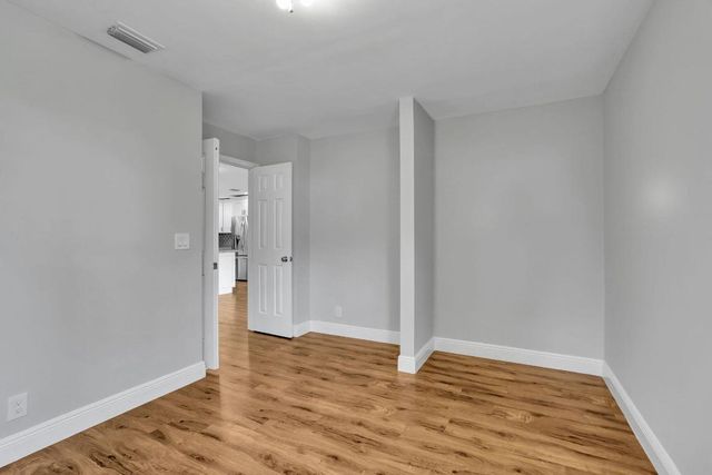 4771 NW 22nd Street 42121, Coconut Creek, FL 33063