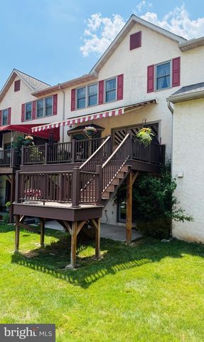 48 SADDLER DR, Elverson, PA 19520