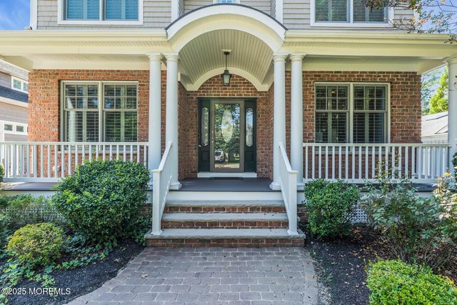 12 Forrest Avenue, Rumson, NJ 07760