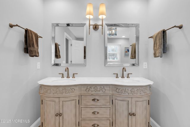 12 Forrest Avenue, Rumson, NJ 07760