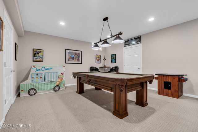 12 Forrest Avenue, Rumson, NJ 07760