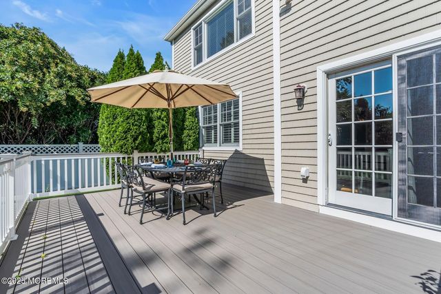 12 Forrest Avenue, Rumson, NJ 07760