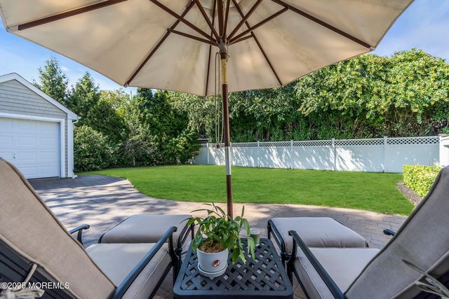 12 Forrest Avenue, Rumson, NJ 07760