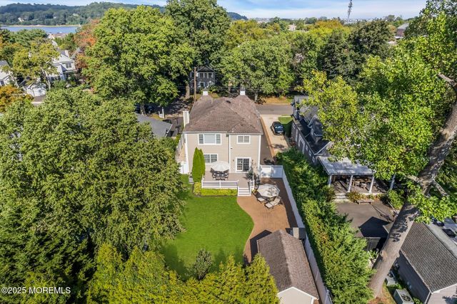 12 Forrest Avenue, Rumson, NJ 07760