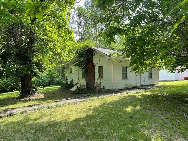 3627 41st Street, Kansas City, MO 64117