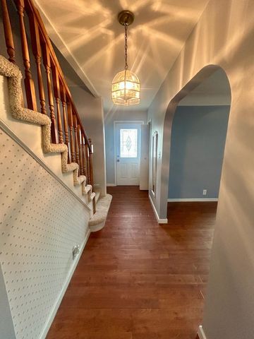444 N Silverleaf Street, Gladwin, MI 48624