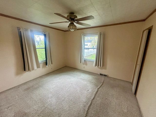 444 N Silverleaf Street, Gladwin, MI 48624