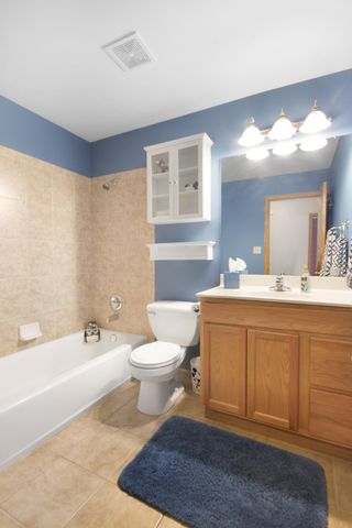 5824 Arrowhead Court, Schererville, IN 46375