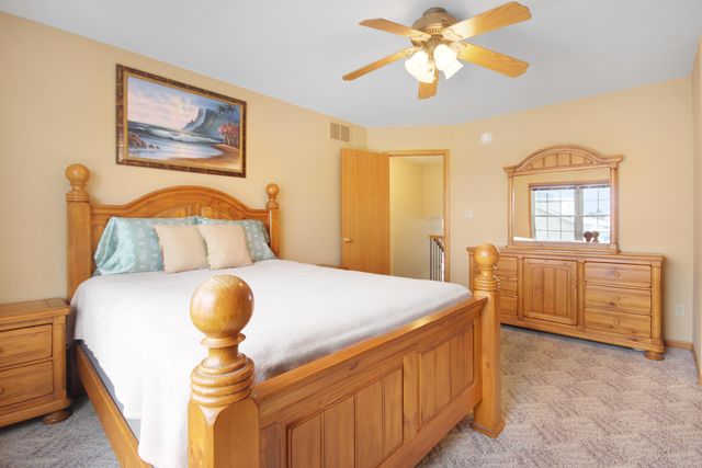 5824 Arrowhead Court, Schererville, IN 46375