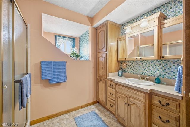 5400 Fisher Corinth Road, Farmdale, OH 44417