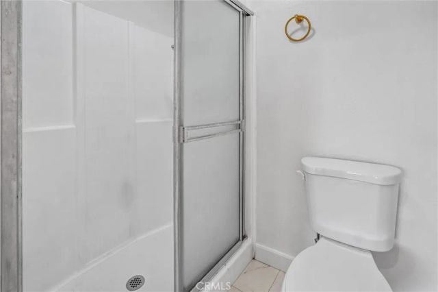 18415 Collins I, Tarzana, CA 91356