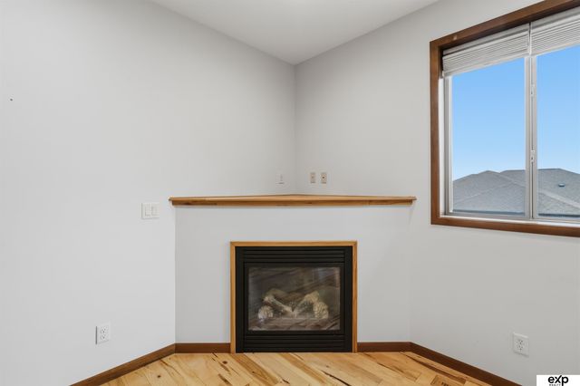 2727 Shadowbrook Drive, Lincoln, NE 68516
