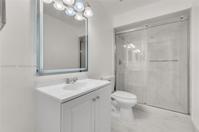 8660 SW 149th Ave 205, Miami, FL 33193