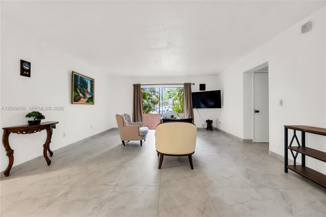 8660 SW 149th Ave 205, Miami, FL 33193