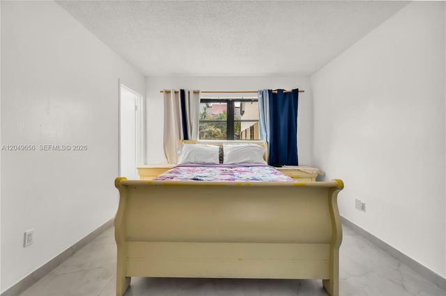 8660 SW 149th Ave 205, Miami, FL 33193