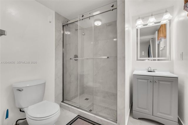 8660 SW 149th Ave 205, Miami, FL 33193