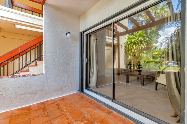 8660 SW 149th Ave 205, Miami, FL 33193