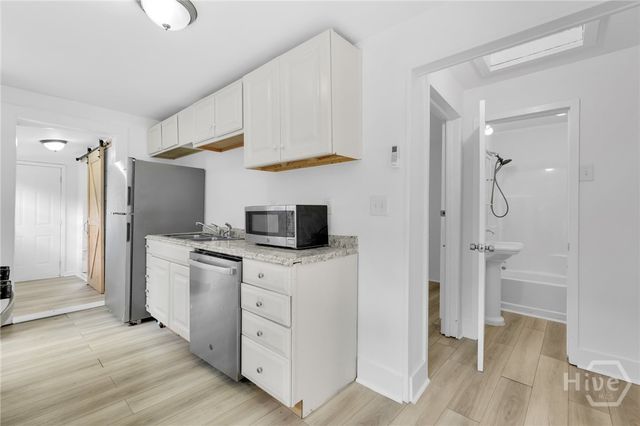 627 W 48th Street, Savannah, GA 31405