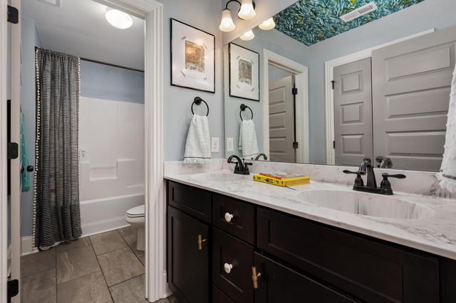 2963 Emery Rd, Murfreesboro, TN 37130