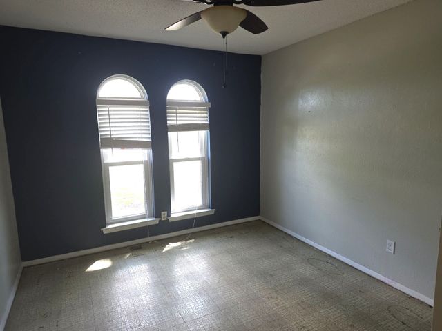1900 26th Avenue, Mineral Wells, TX 76067