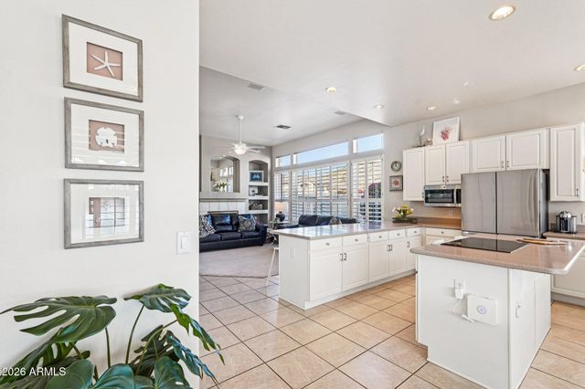 5287 W QUAIL Avenue, Glendale, AZ 85308