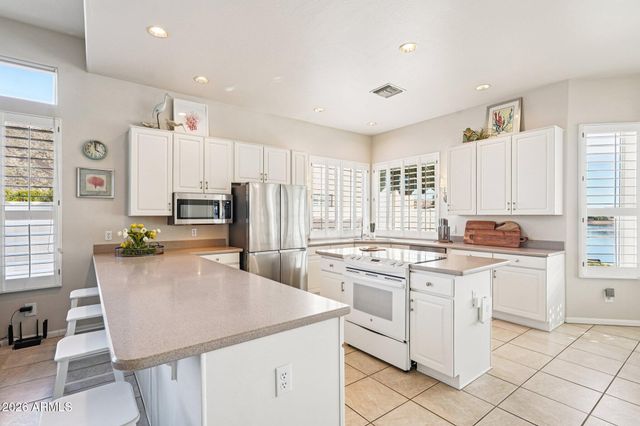 5287 W QUAIL Avenue, Glendale, AZ 85308