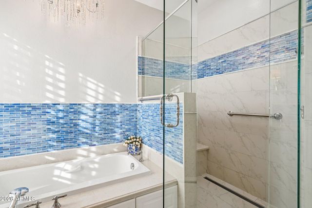 5287 W QUAIL Avenue, Glendale, AZ 85308