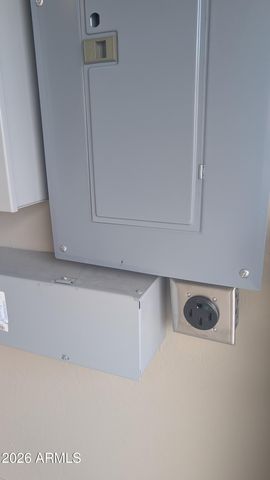 5287 W QUAIL Avenue, Glendale, AZ 85308