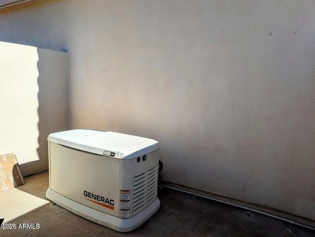 5287 W QUAIL Avenue, Glendale, AZ 85308