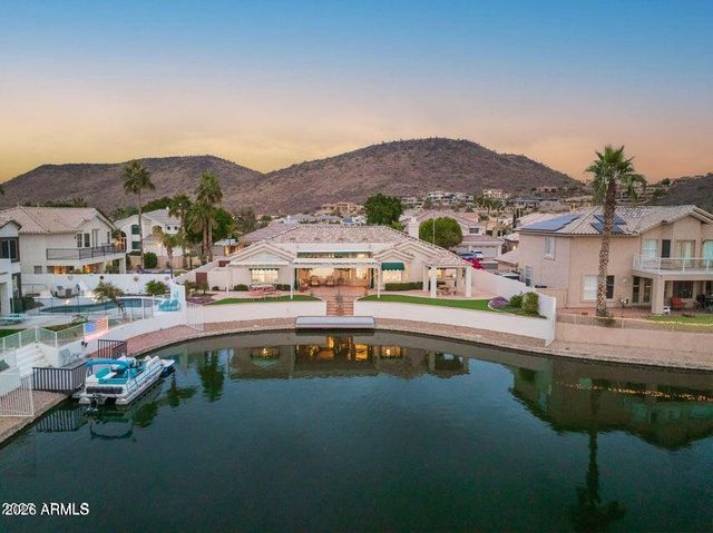 5287 W QUAIL Avenue, Glendale, AZ 85308