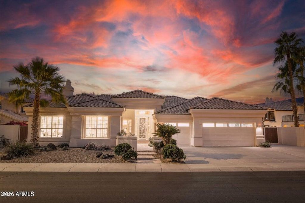 5287 W QUAIL Avenue, Glendale, AZ 85308