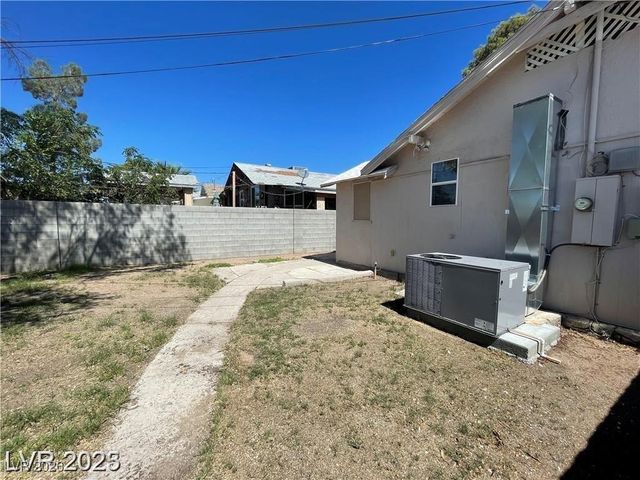 668 Avenue F, Boulder City, NV 89005