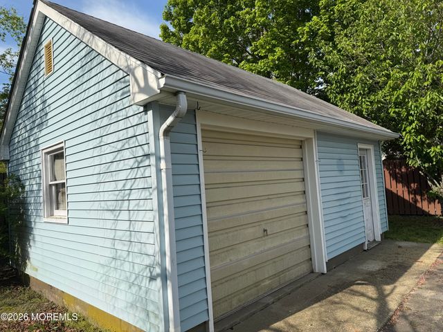 1017 18th Avenue, Wall, NJ 07719